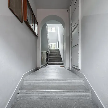 Lumina On The Old Square Near The Royal Castle דירה