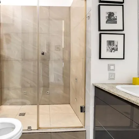 Lumina On The Old Square Near The Royal Castle