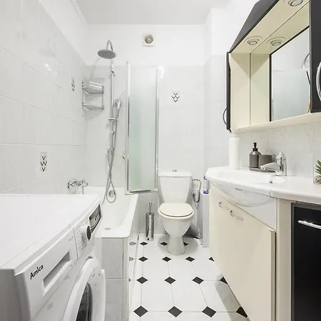 Lumina On The Old Square Near The Royal Castle *