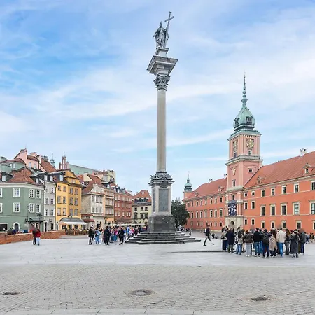 Daire Lumina On The Old Square Near The Royal Castle Varşova